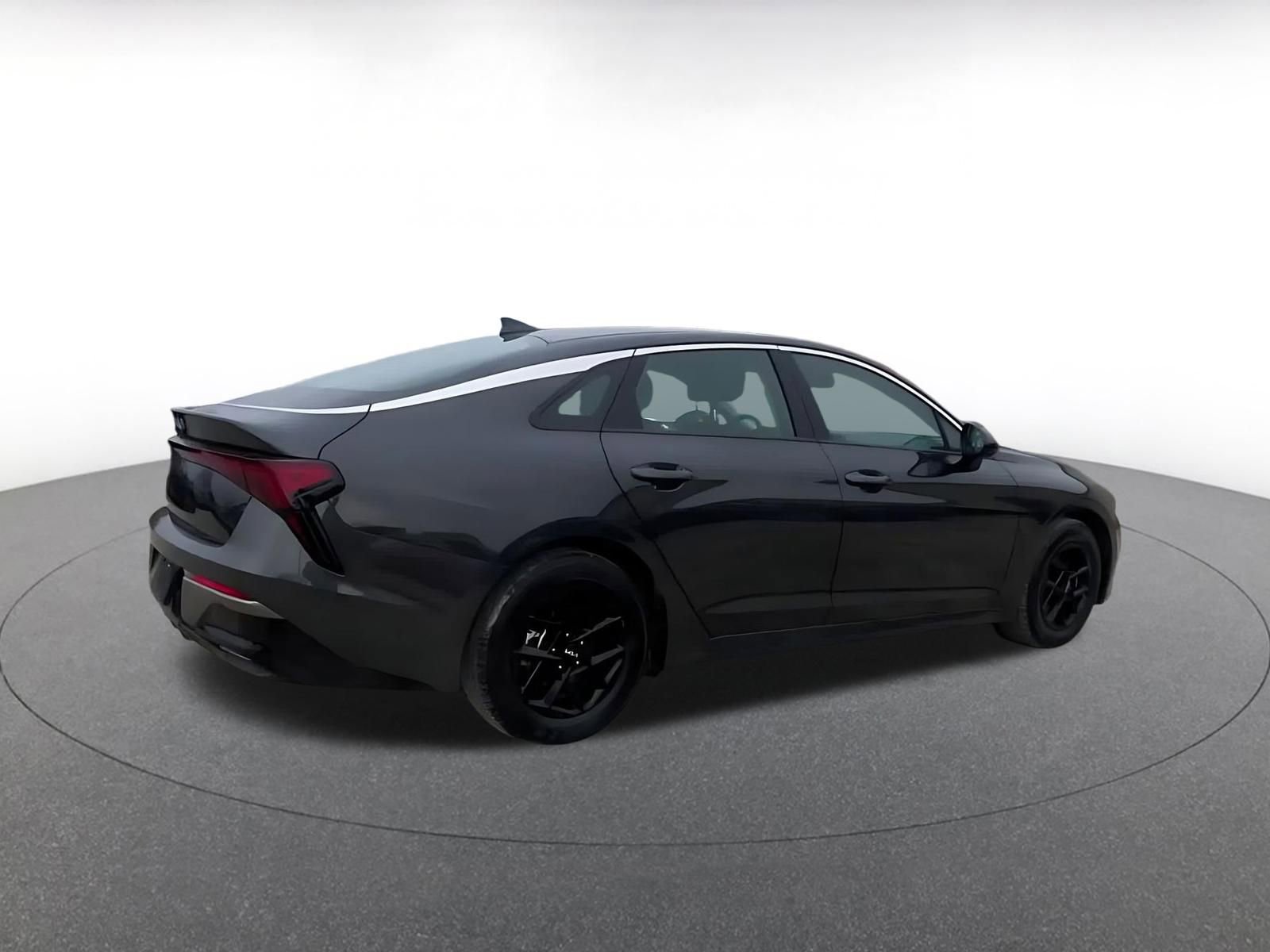 Used 2025 Kia K5 LXS image 15