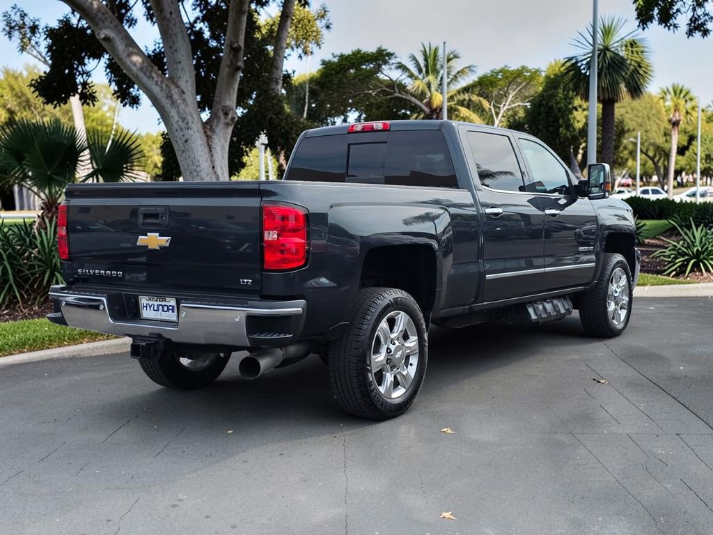 Used 2019 Chevrolet Silverado 2500 LTZ w/ Duramax Plus Package image 5