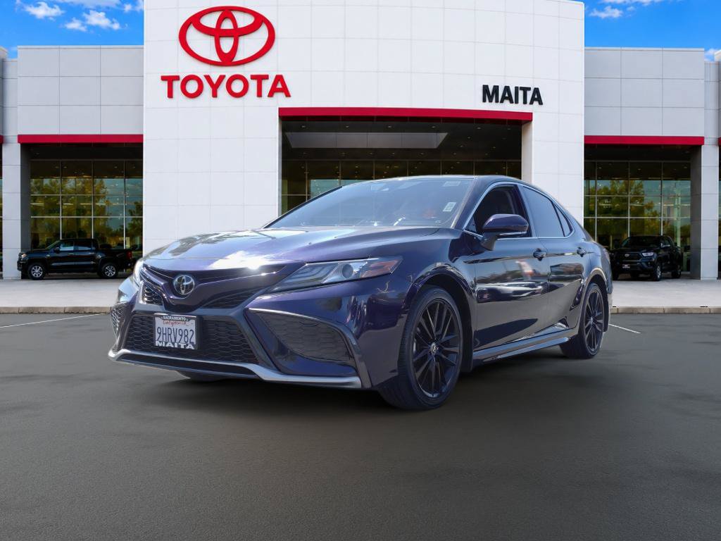 Certified 2022 Toyota Camry XSE FWD image 7