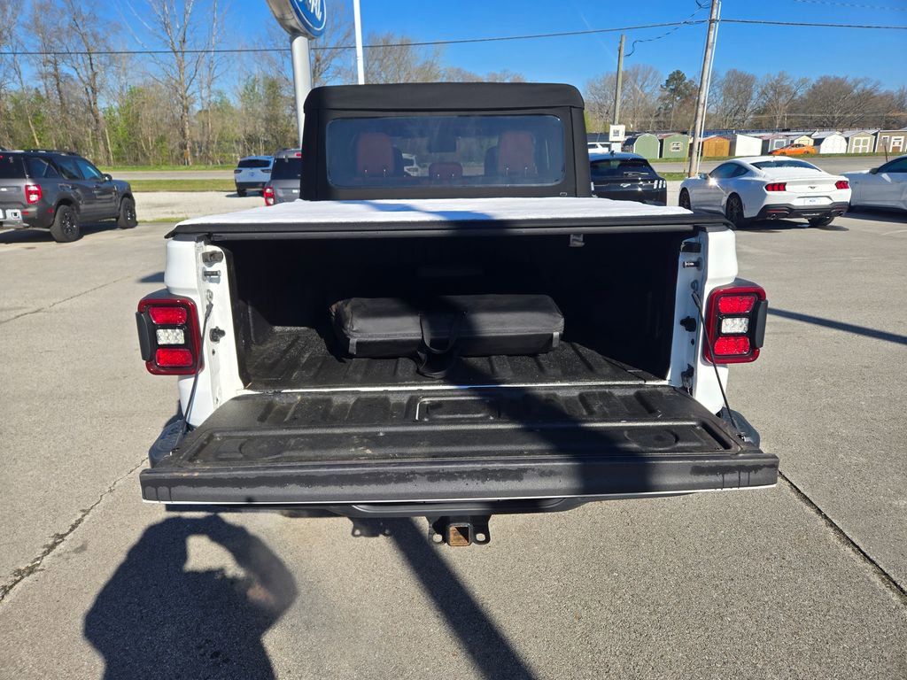 Used 2020 Jeep Gladiator Overland image 5