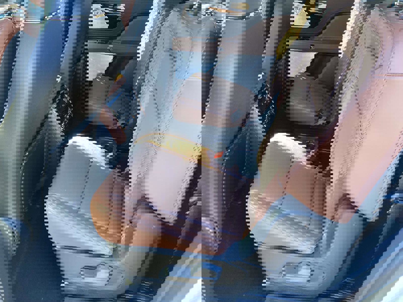 New 2026 Lincoln Aviator Reserve image 17