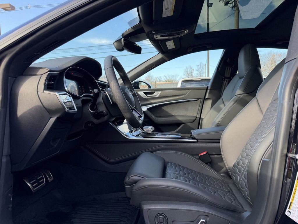 New 2025 Audi RS 7 performance Sportback AWD/4WD image 15