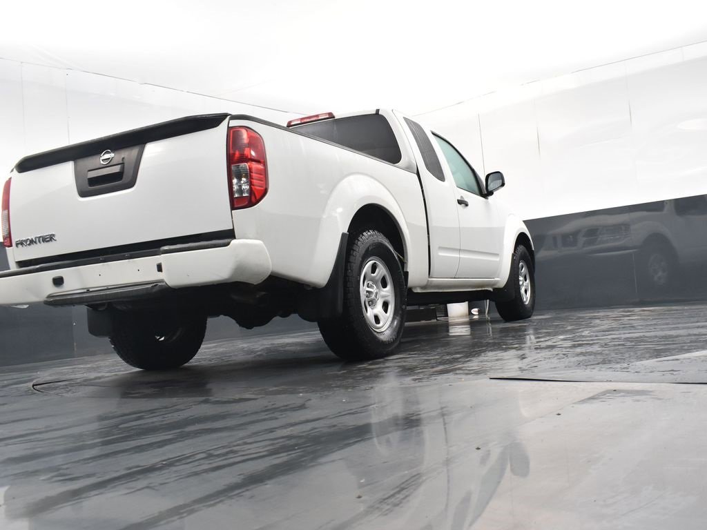 Used 2020 Nissan Frontier S image 26