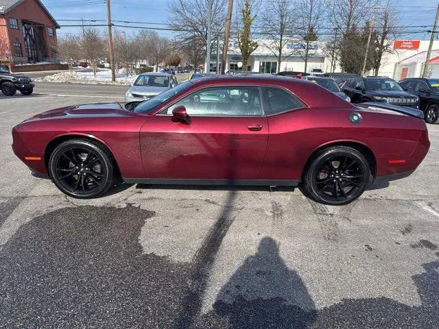 Certified 2018 Dodge Challenger SXT Plus image 31