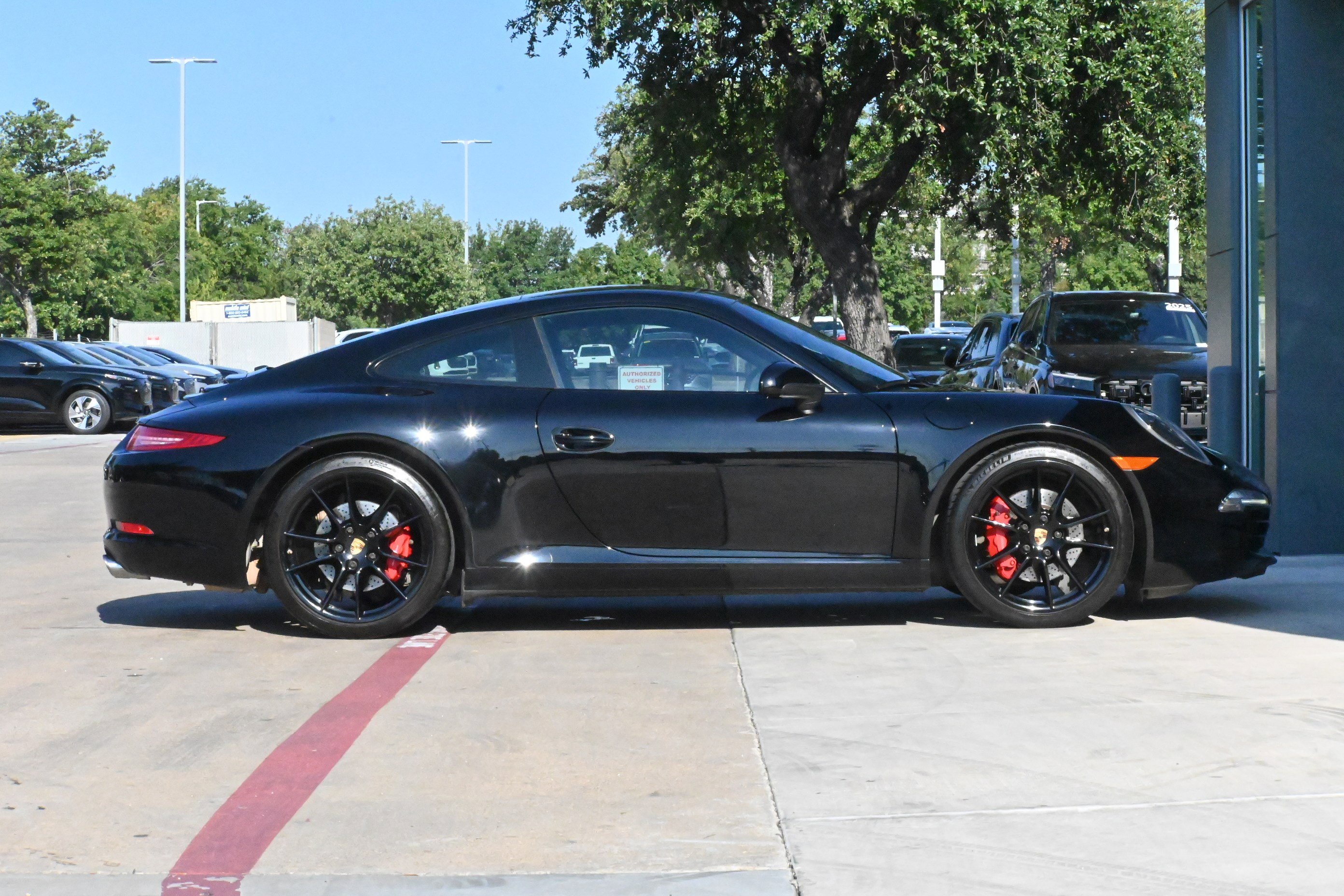 Used 2012 Porsche 911 Carrera S image 10