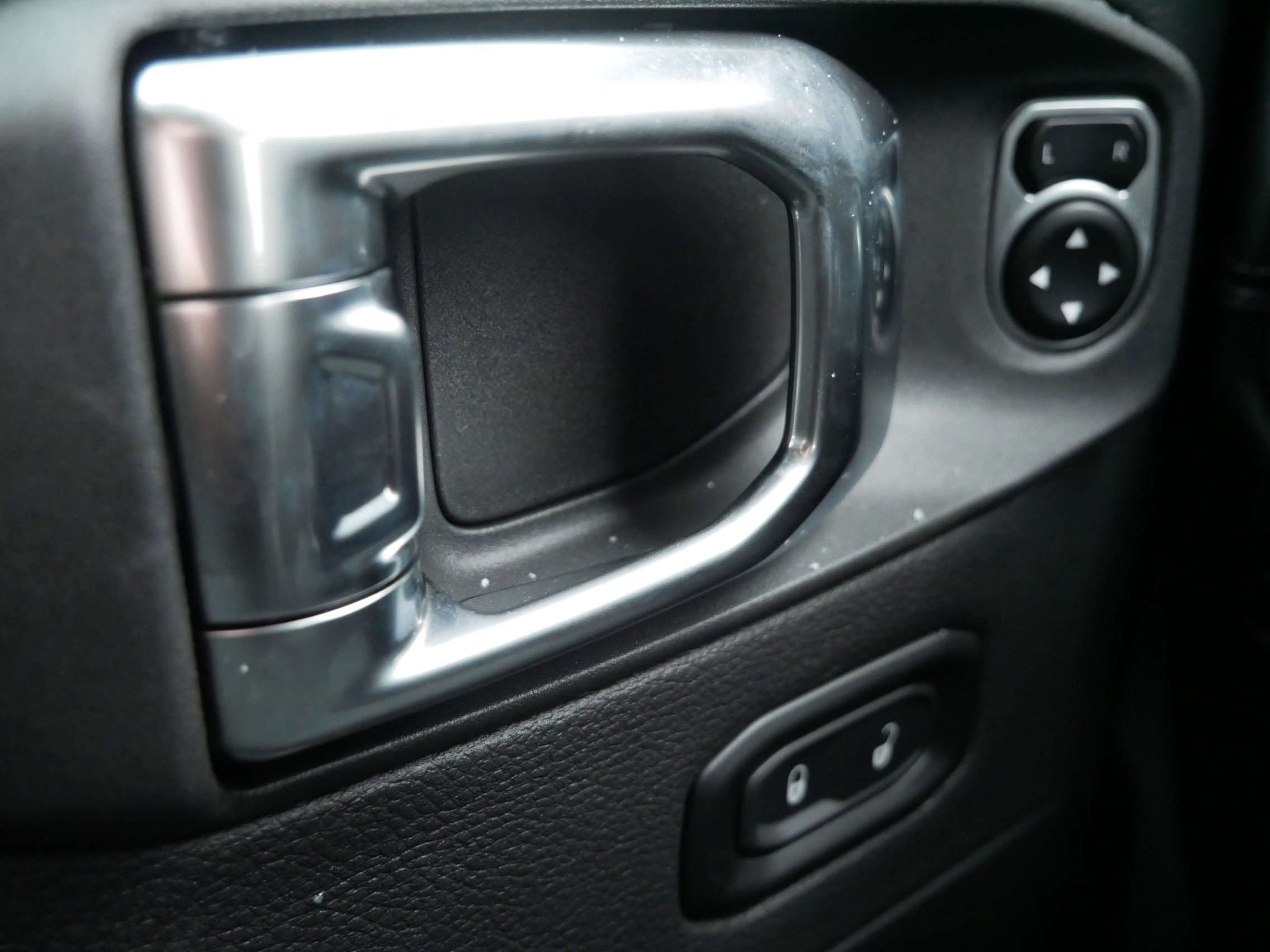 New 2026 Jeep Wrangler Unlimited Rubicon w/ Safety Group image 13