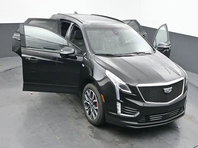 New 2026 Cadillac XT5 Sportv w/ LPO, Onyx Lite Package AWD/4WD image 54