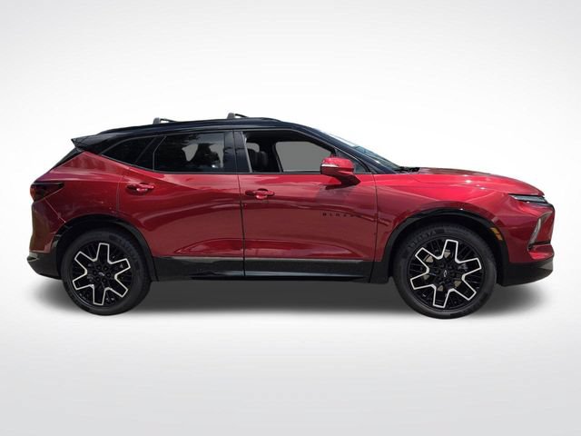 Used 2023 Chevrolet Blazer RS w/ Driver Confidence II Package FWD image 10