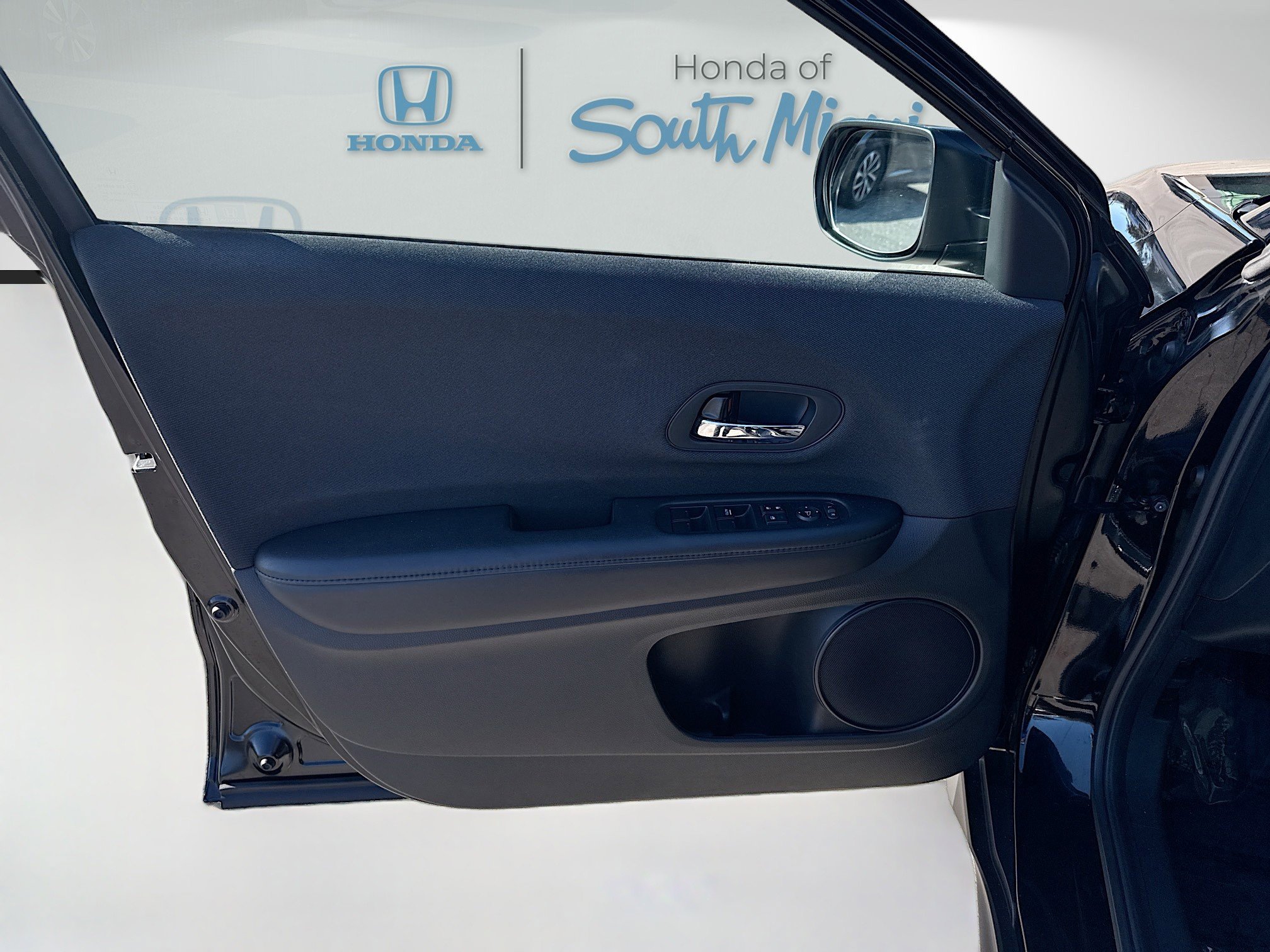 Certified 2022 Honda HR-V LX image 19