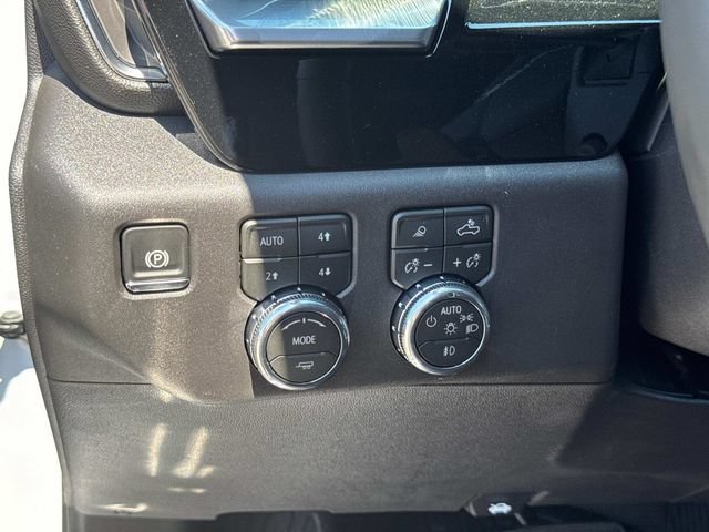 New 2026 GMC Sierra 1500 SLT w/ SLT Convenience Package AWD/4WD image 26
