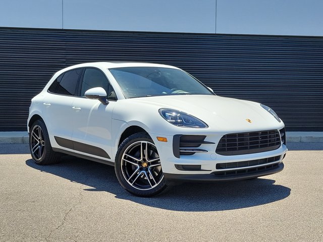 Certified 2020 Porsche Macan AWD/4WD image 9