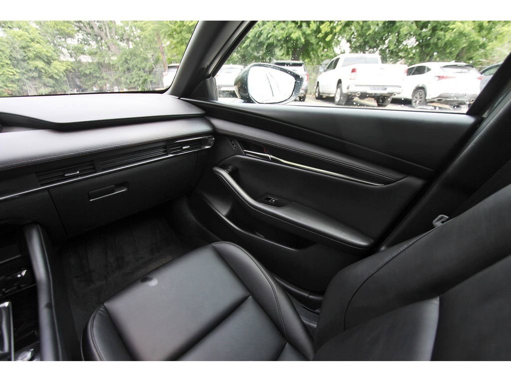 Certified 2025 MAZDA MAZDA3 s FWD image 9