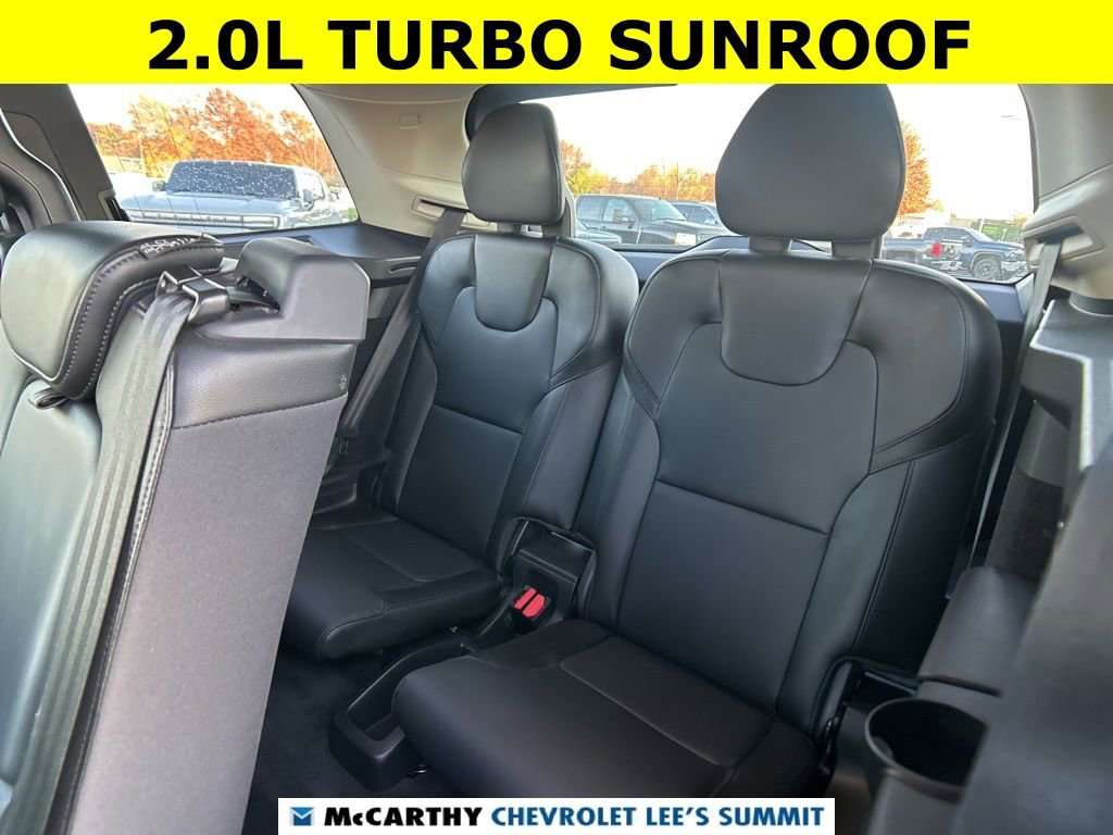 Used 2023 Volvo XC90 B5 Core image 32