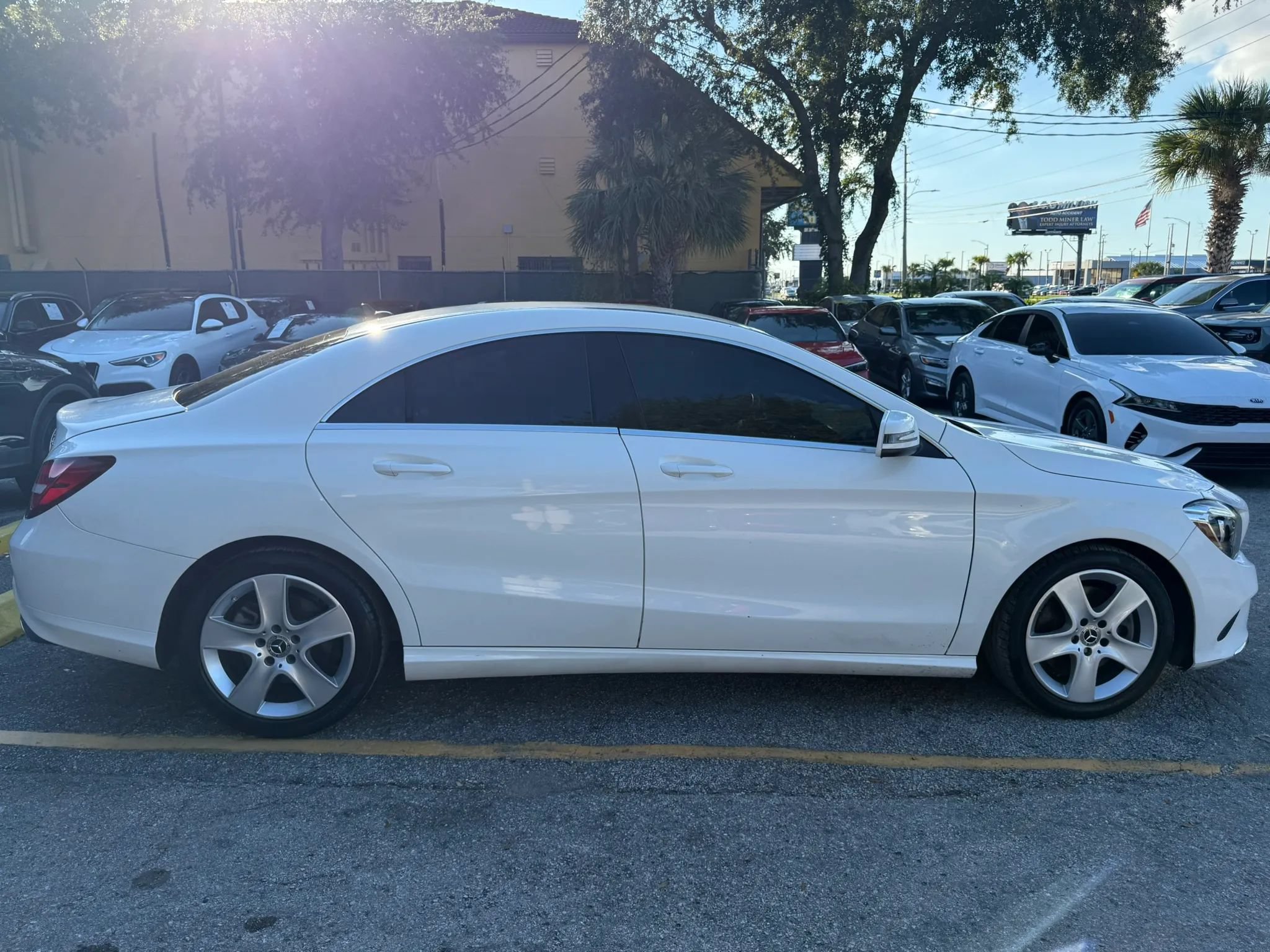 Used 2018 Mercedes-Benz CLA 250 4MATIC image 5