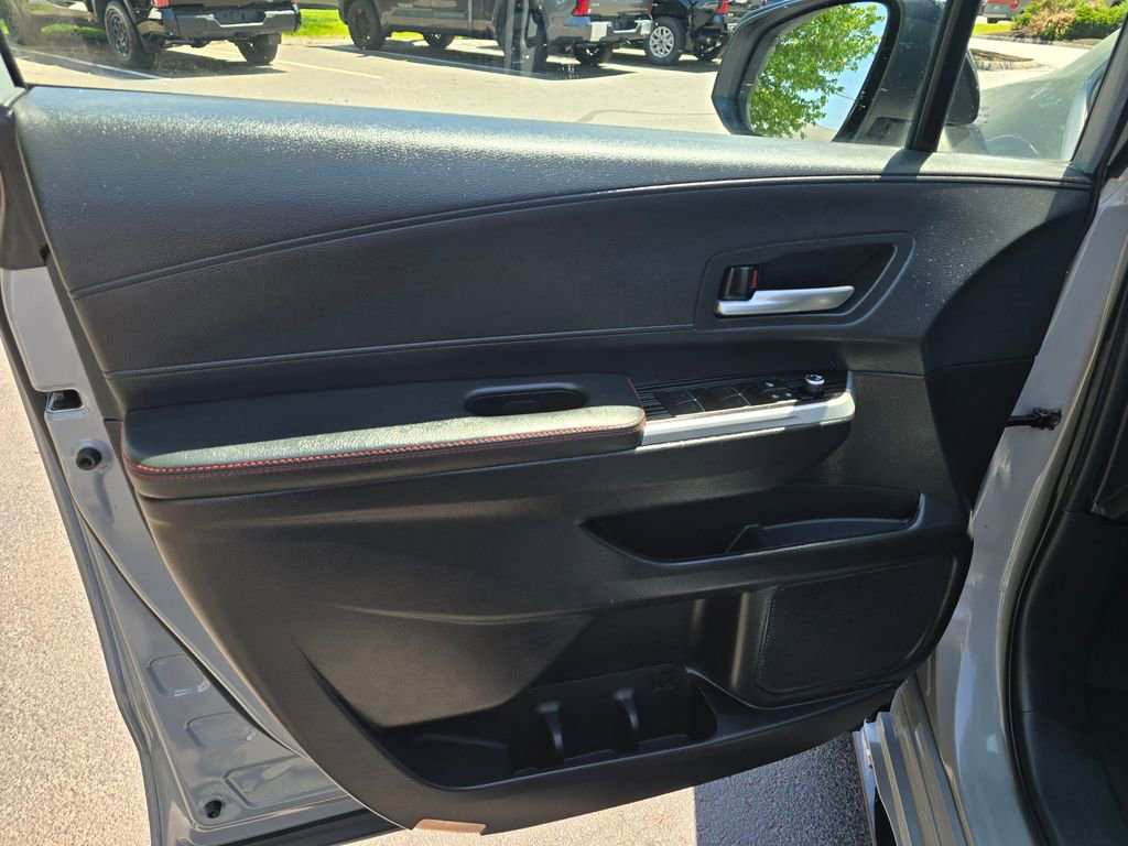 Certified 2025 Toyota Sienna XSE w/ XSE Plus Package AWD/4WD image 18