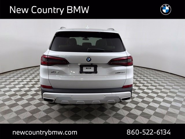 Used 2022 BMW X5 xDrive40i w/ Premium Package AWD/4WD image 6