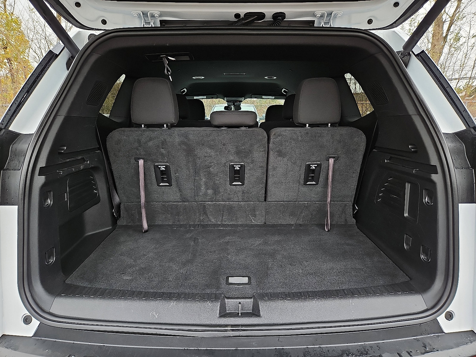 Certified 2025 GMC Acadia Elevation image 28