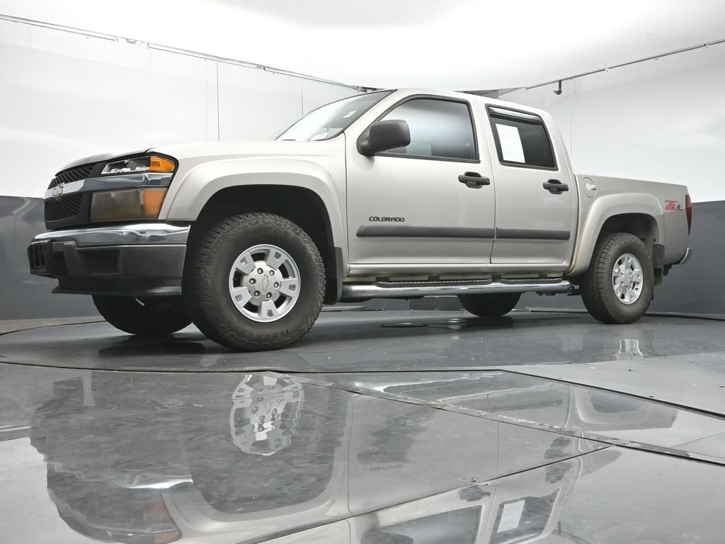 Used 2005 Chevrolet Colorado LS w/ Safe And Sound Package RWD image 25