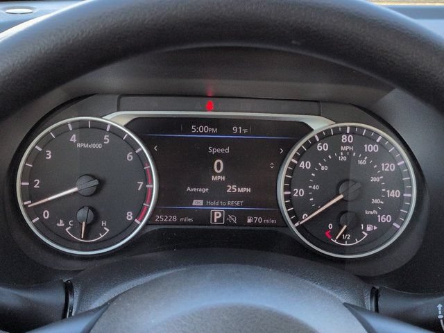 Used 2025 Nissan Sentra SV FWD image 24