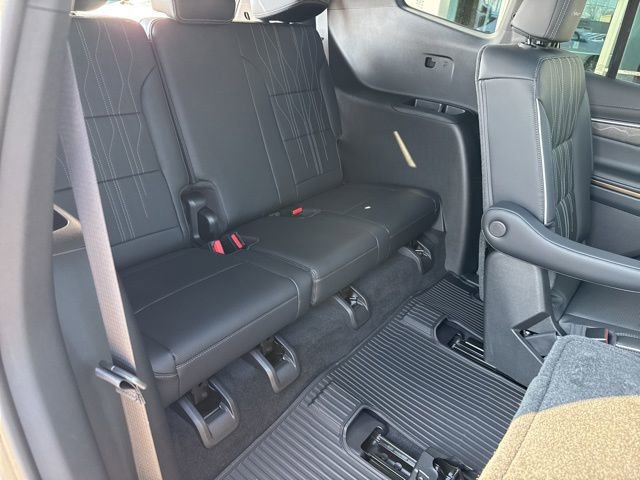 New 2026 Buick Enclave Avenir w/ Super Cruise Package image 17