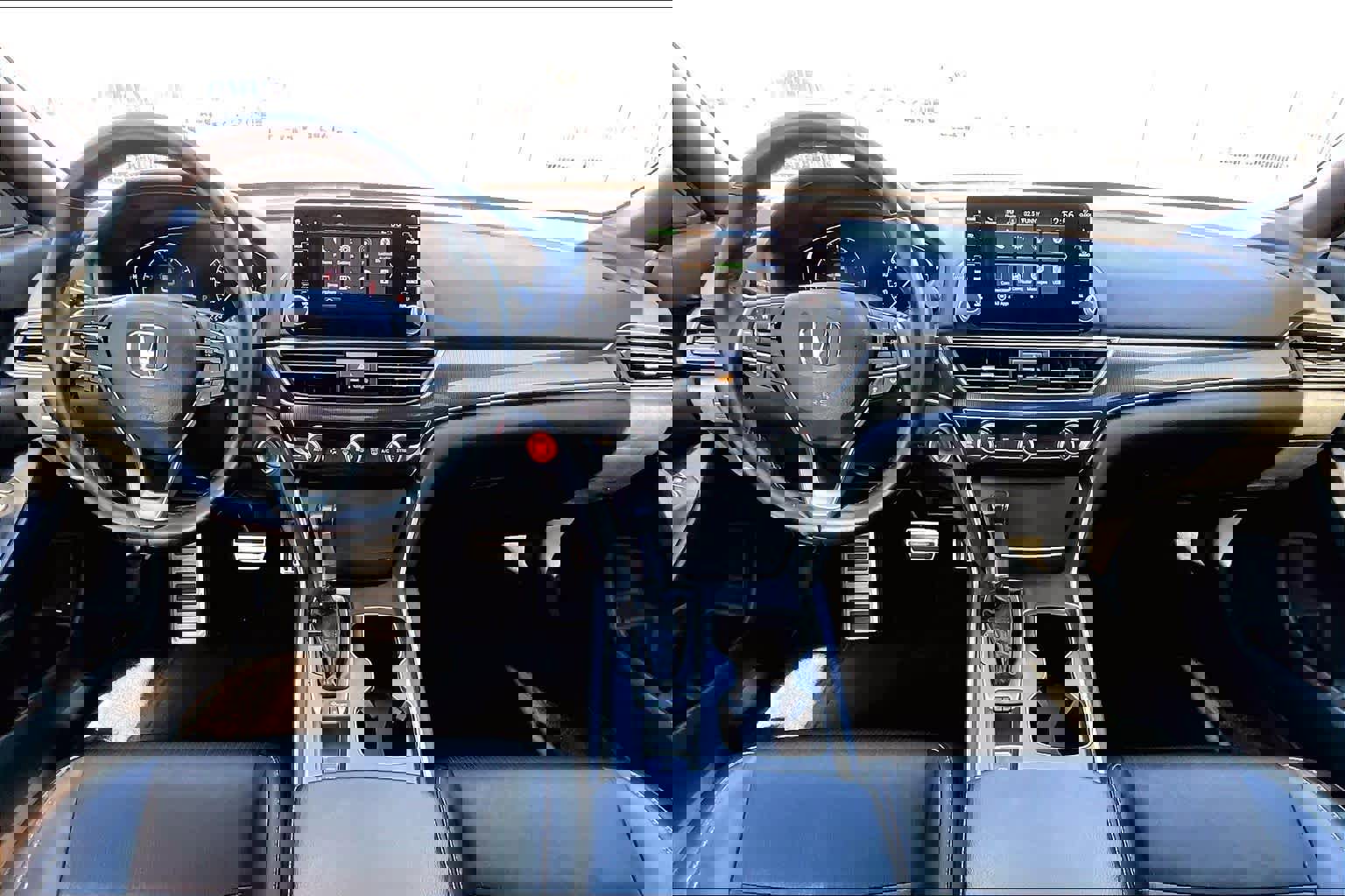 Used 2018 Honda Accord Sport image 15