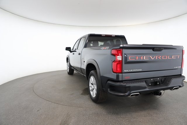 Used 2021 Chevrolet Silverado 1500 Custom w/ Safety Confidence Package image 12