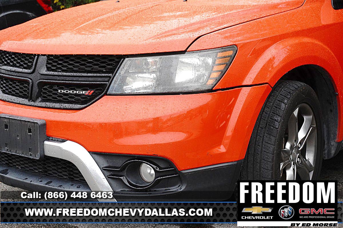 Used 2017 Dodge Journey Crossroad FWD image 9
