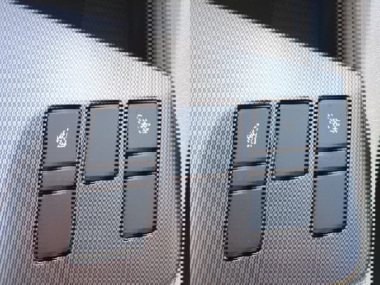 New 2026 Kia Sportage EX w/ EX Panoramic Sunroof Package image 18