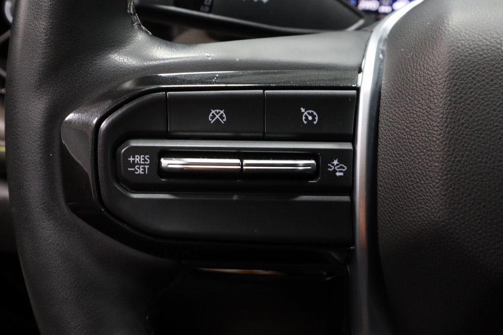 Used 2024 Chevrolet Colorado ZR2 w/ ZR2 Convenience Package III image 26