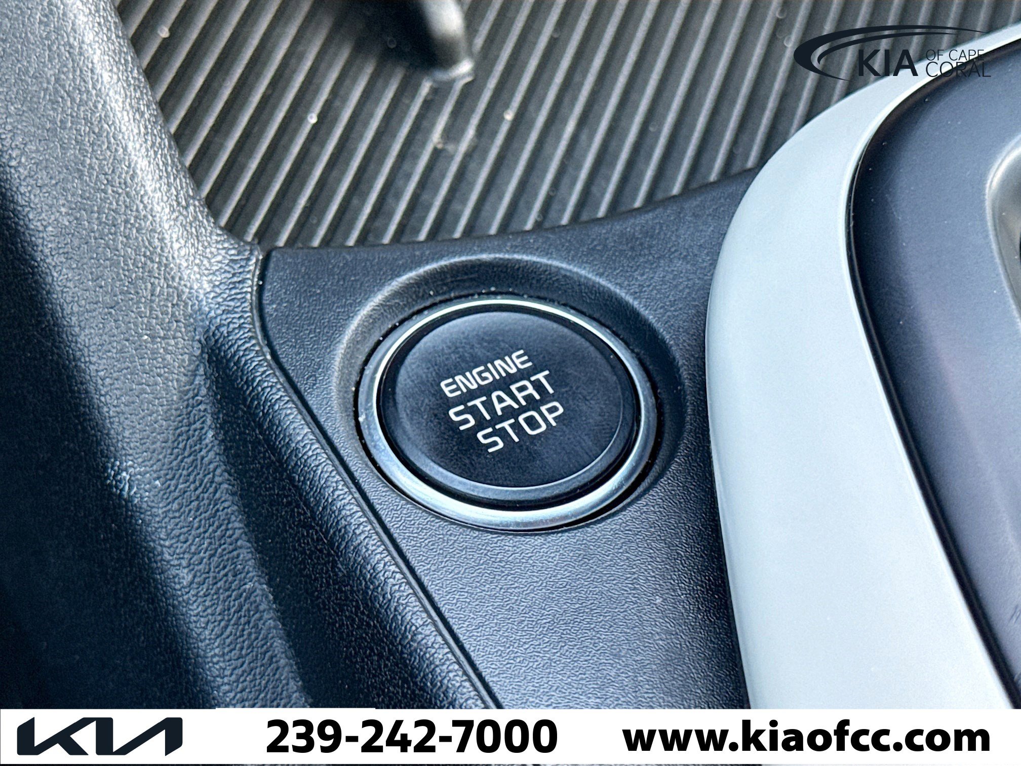 Certified 2025 Kia K4 GT-Line Turbo image 35