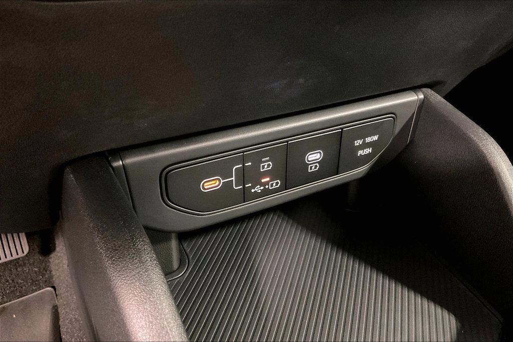 New 2026 Kia K4 FWD image 21
