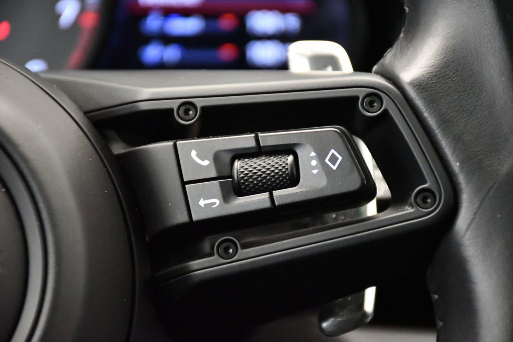 Used 2024 Porsche Macan S image 28