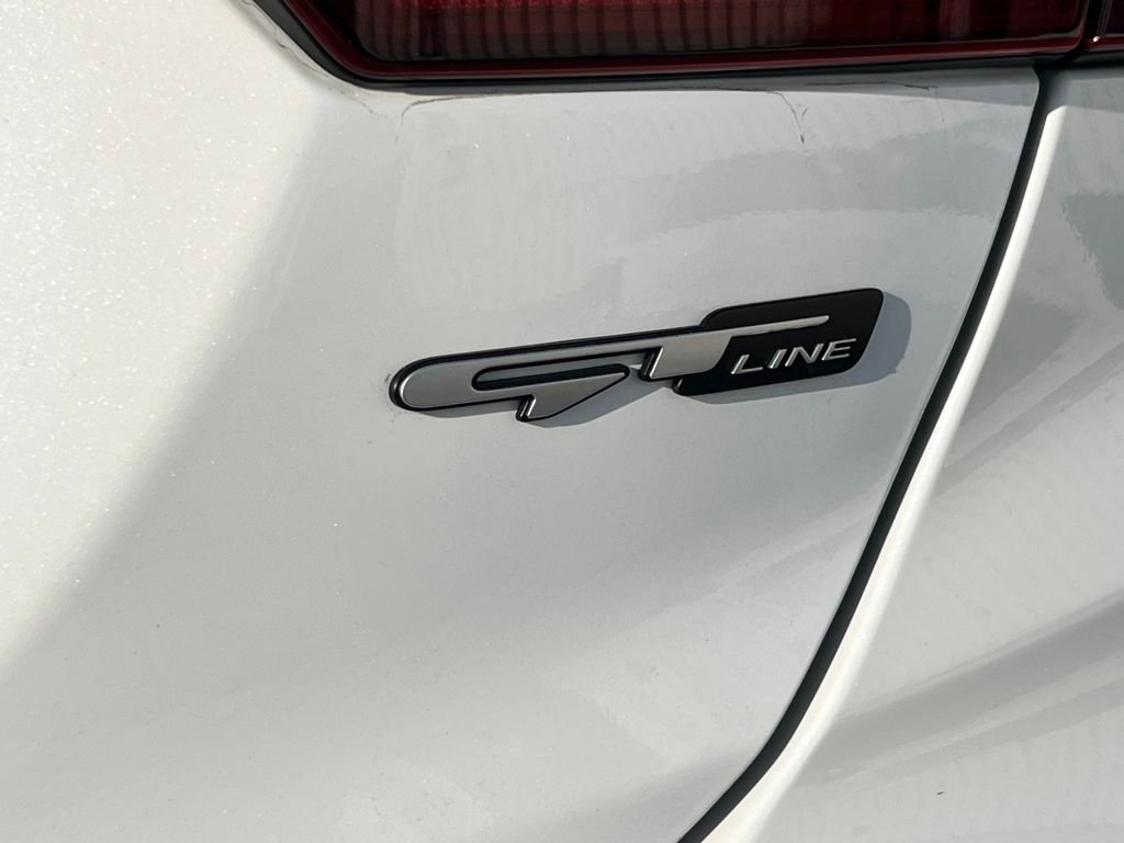 Used 2024 Kia Forte GT-Line image 12