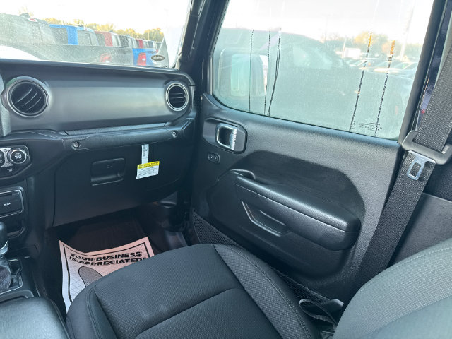 Certified 2023 Jeep Gladiator Sport AWD/4WD image 29