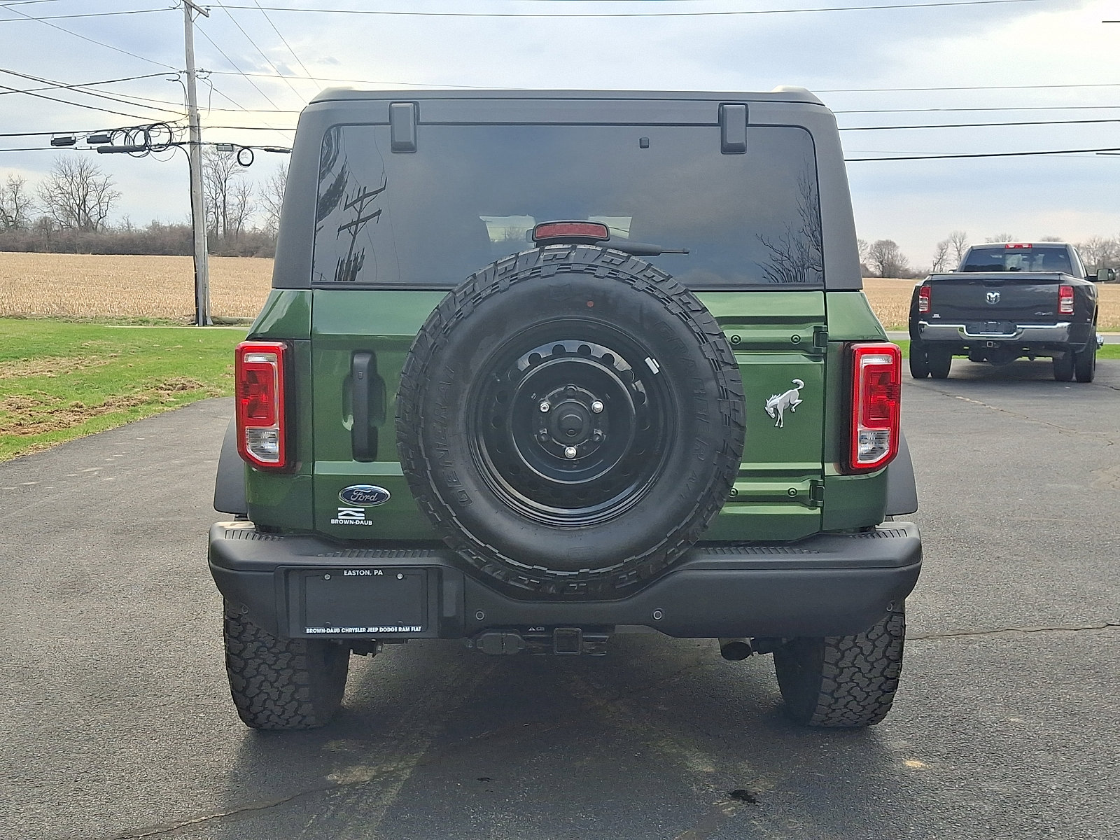 Used 2023 Ford Bronco Black Diamond image 5