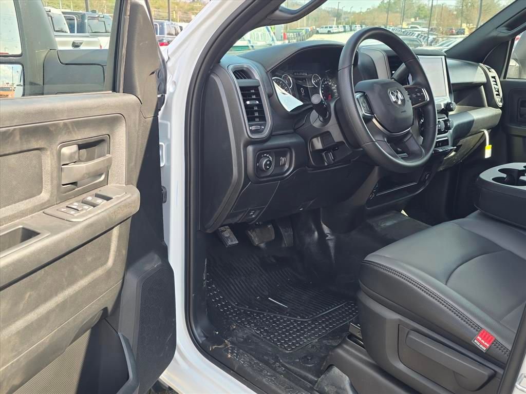 New 2026 RAM 2500 Tradesman AWD/4WD image 4
