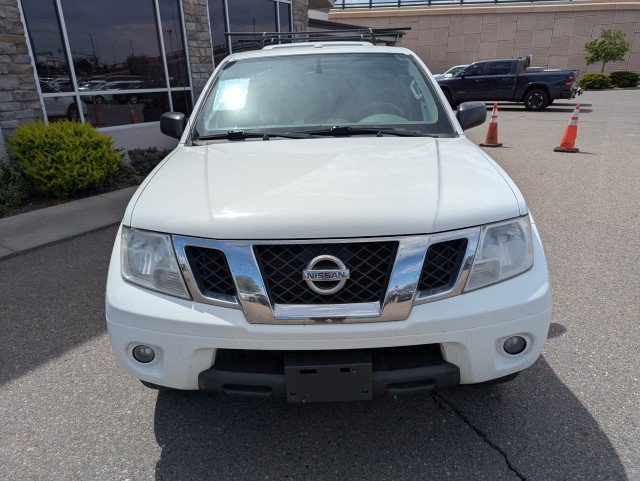 Used 2016 Nissan Frontier SV w/ SV Value Truck Package AWD/4WD image 7