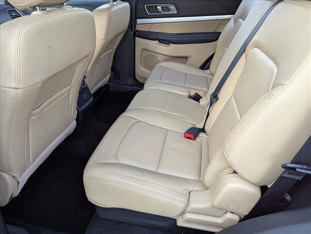 Used 2017 Ford Explorer XLT w/ Equipment Group 202A image 18