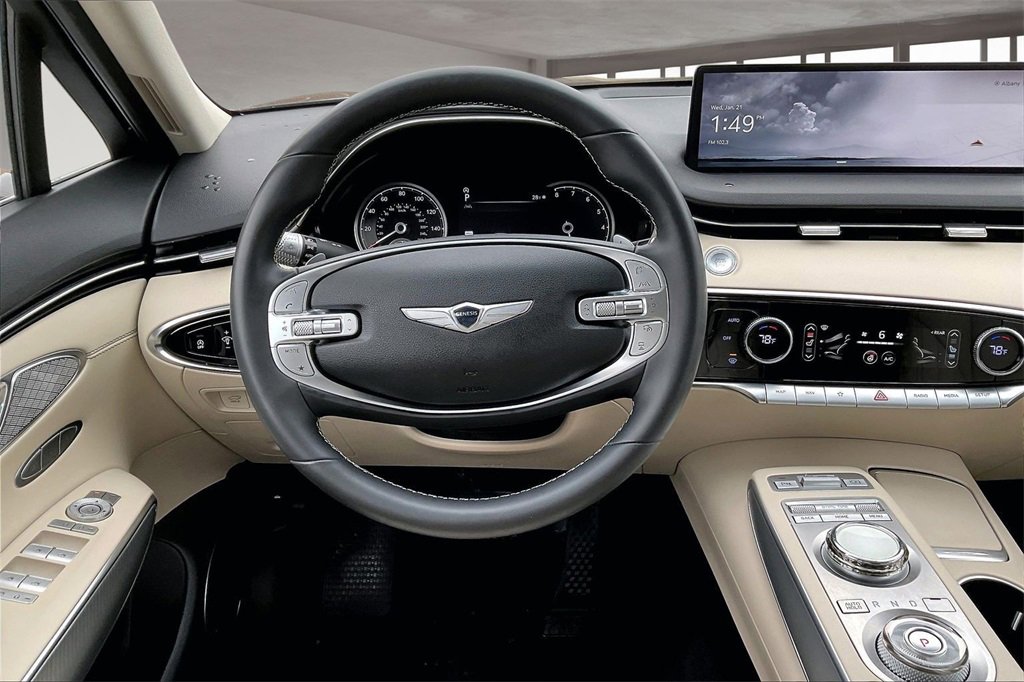 Used 2023 Genesis GV70 2.5T Select w/ Select Package image 8