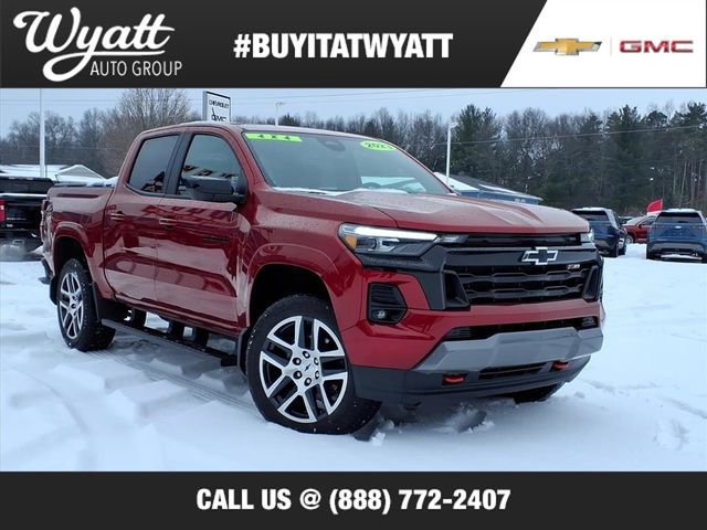 Used 2023 Chevrolet Colorado Z71 w/ Z71 Convenience Package 2