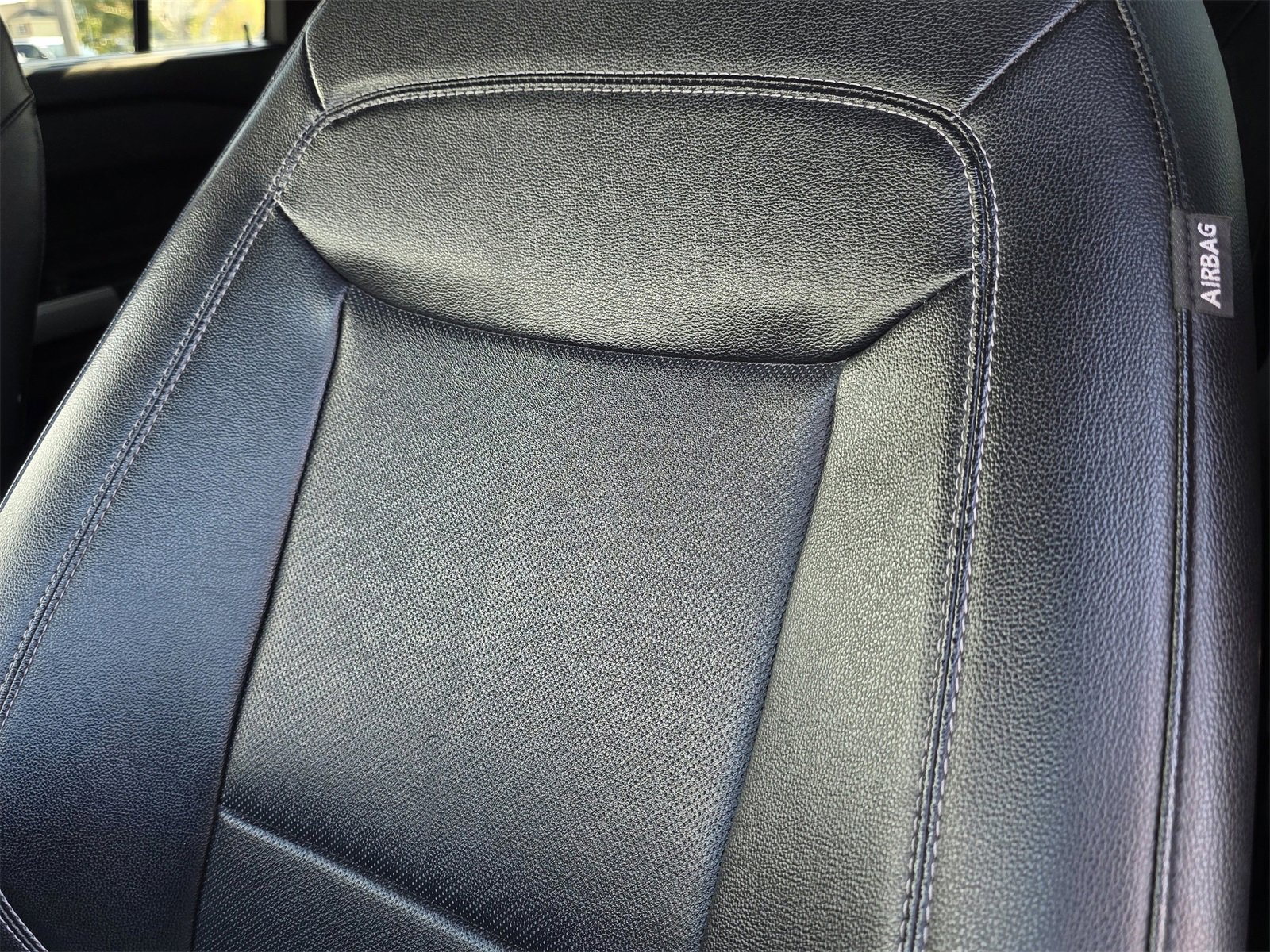 Used 2023 Ford Explorer Limited w/ Equipment Group 301A image 36