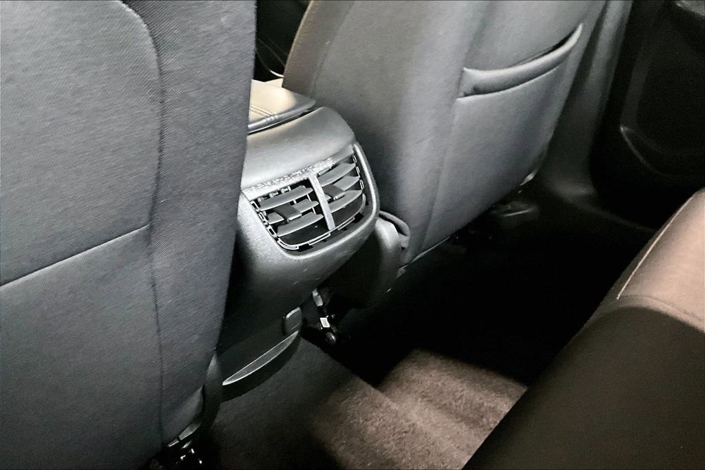 Used 2023 Chevrolet Malibu LT w/ Driver Confidence Package FWD image 10