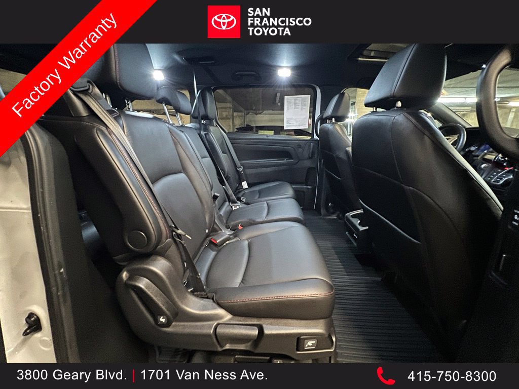 Used 2023 Honda Odyssey Sport image 18