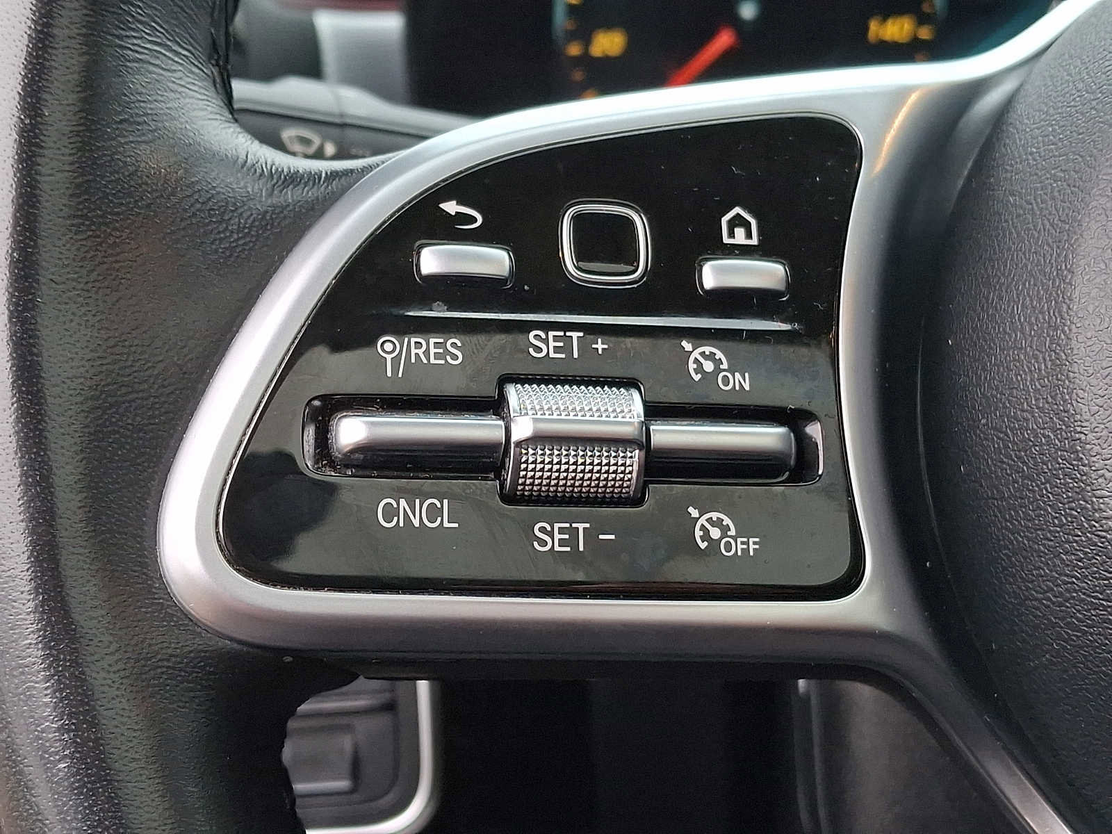 Used 2022 Mercedes-Benz CLA 250 4MATIC w/ Premium Package Lite image 18