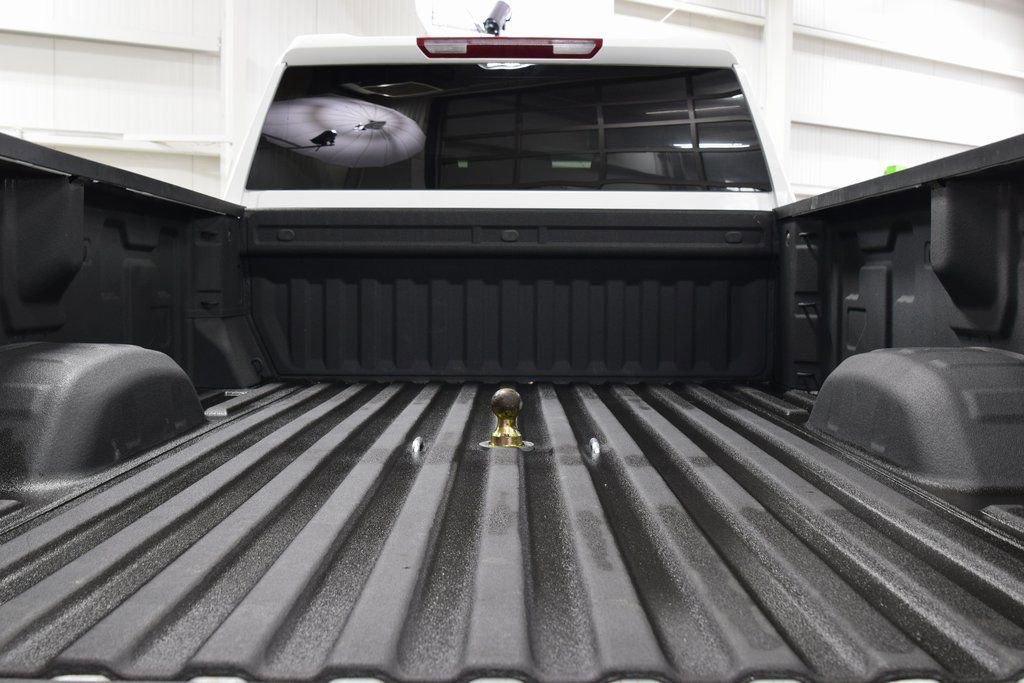 Used 2025 Chevrolet Silverado 3500 W/T w/ WT/CX Safety Package image 16