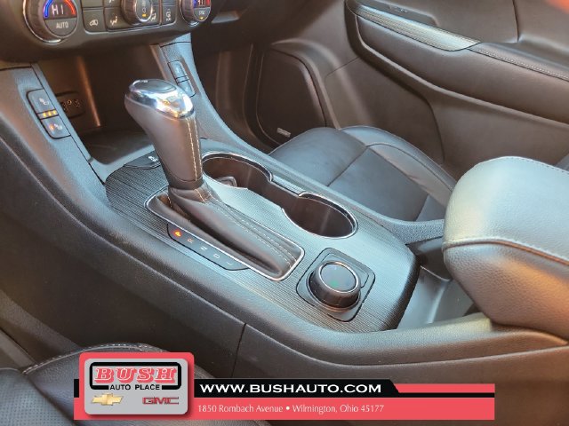 Used 2019 GMC Acadia SLT w/ LPO, Floor Liner Package AWD/4WD image 29
