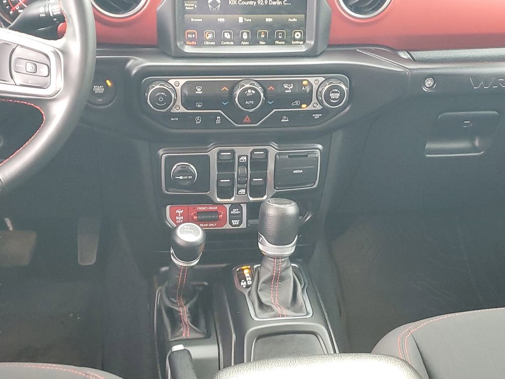 Used 2022 Jeep Wrangler Unlimited Rubicon AWD/4WD image 15