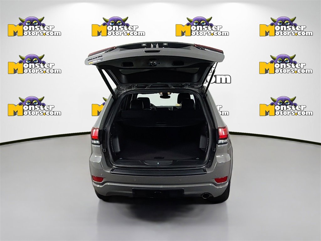 Used 2021 Jeep Grand Cherokee Altitude image 23