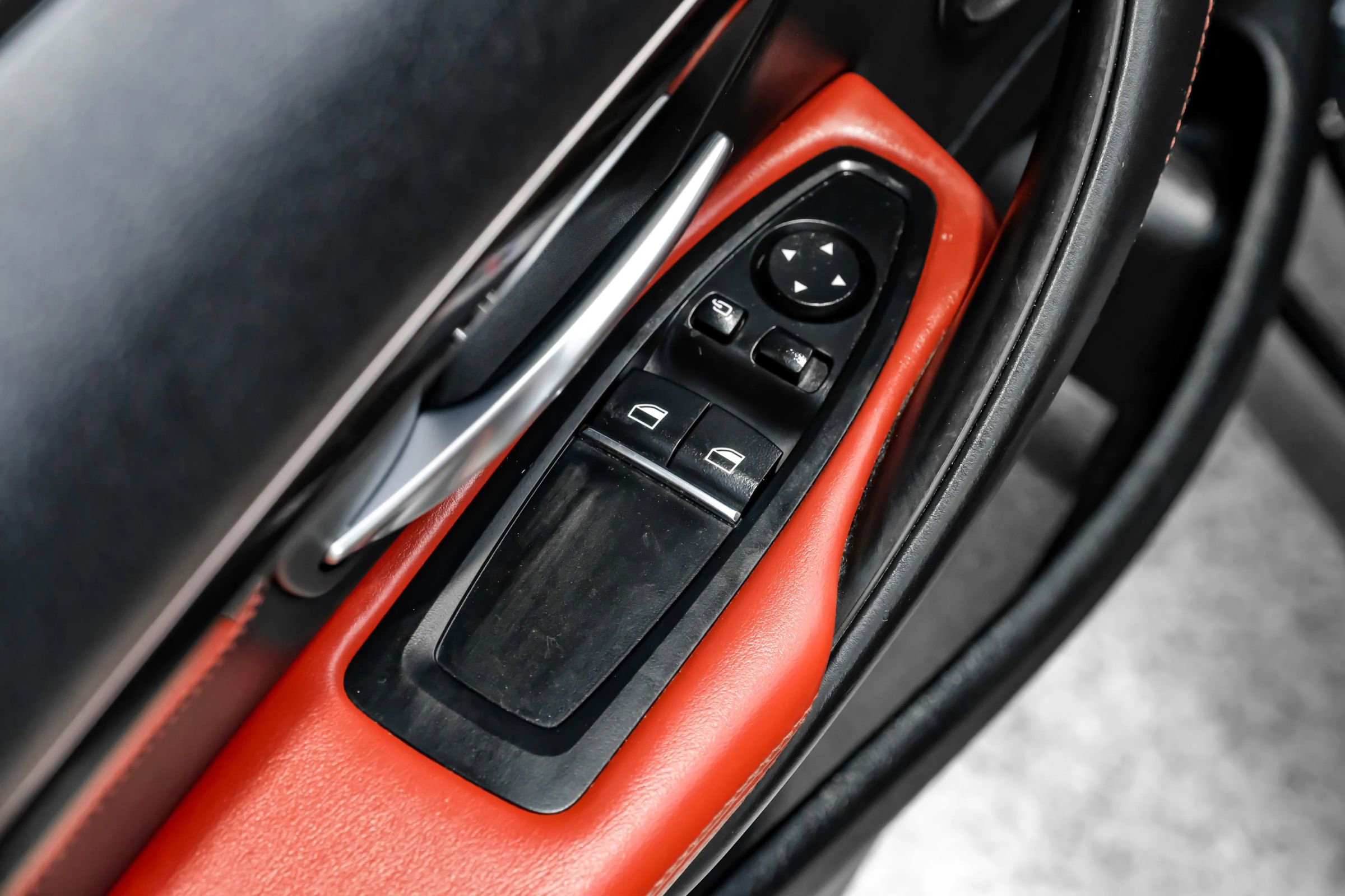 Used 2019 BMW M4 Coupe w/ Competition Package RWD image 37