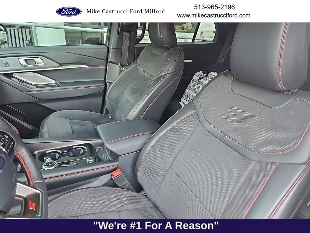 Used 2025 Ford Explorer ST w/ Sun And Sound Package AWD/4WD image 10